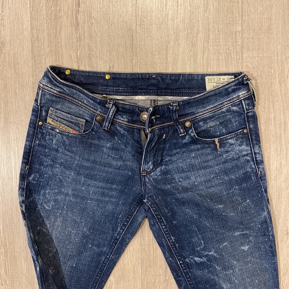 LOWKY Diesel denim pants, washed patterns & cuts, waist size 27 and length 32 - Picture 4 of 7